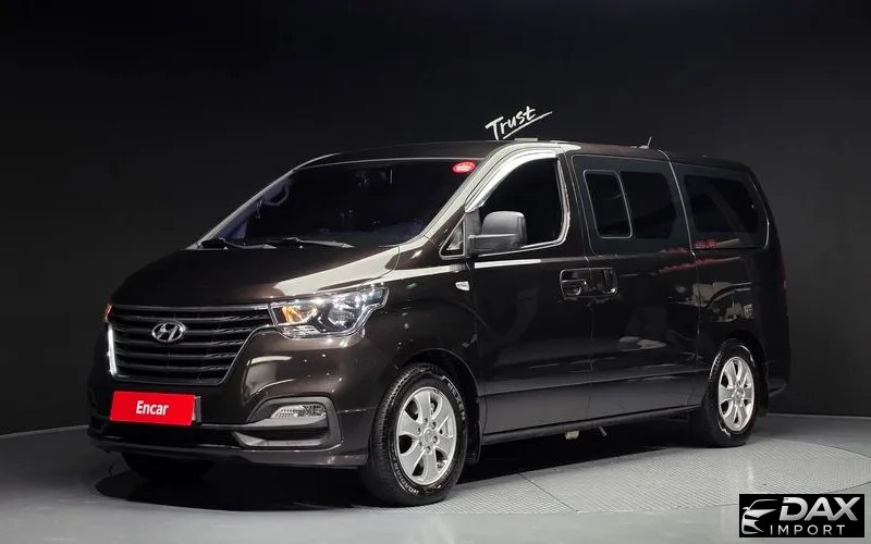Hyundai Starex Urban 9-Seater