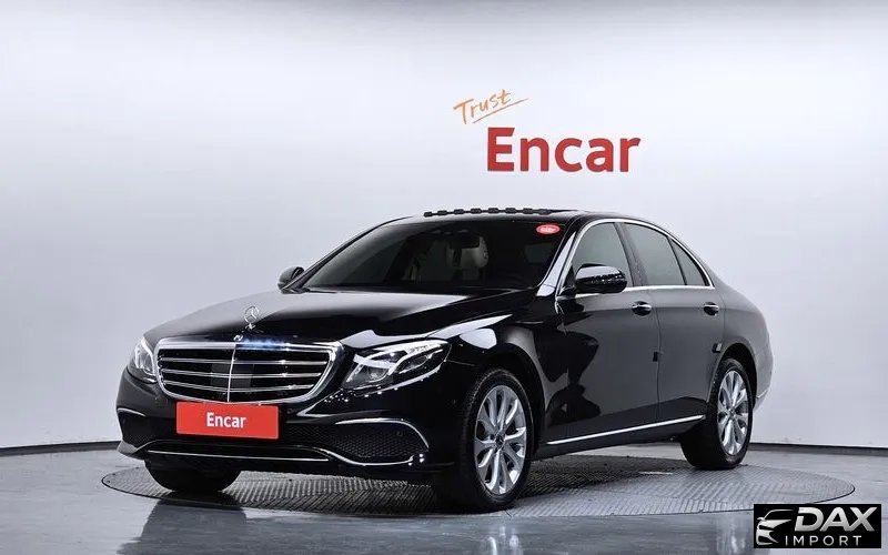 Mercedes-Benz E-Class E300 4MATIC Exclusive