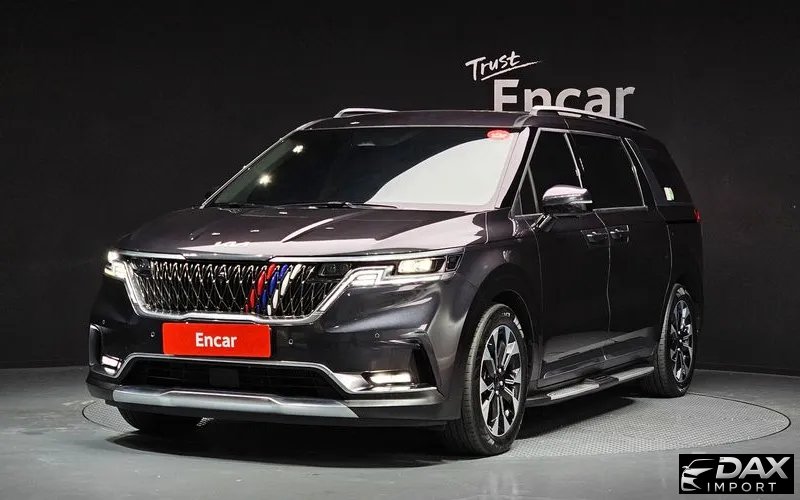 Kia Canival 9-Seater Signature