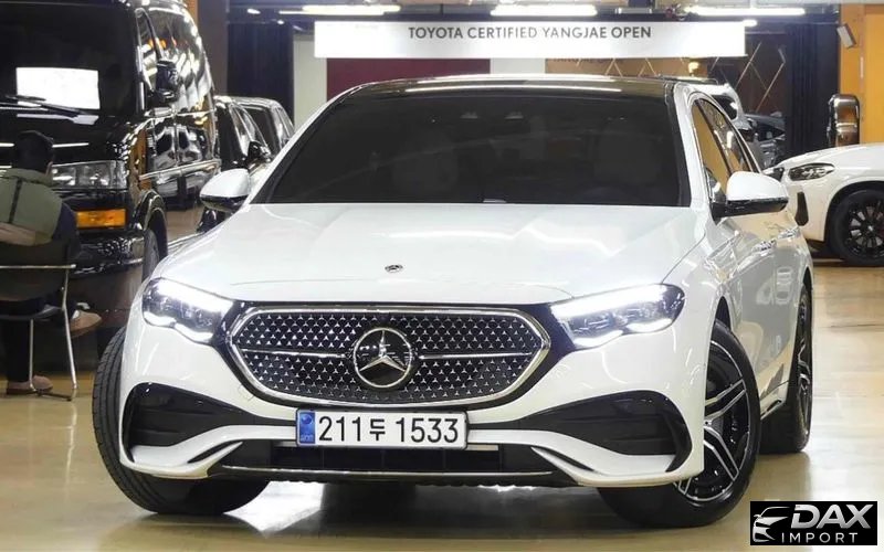 Mercedes-Benz E-Class E300 4MATIC AMG Line