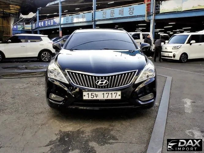 Hyundai Grandeur HG240 Modern