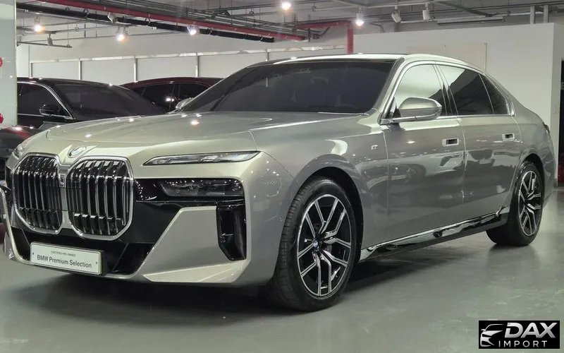 BMW 7-Series 740i xDrive M Sport