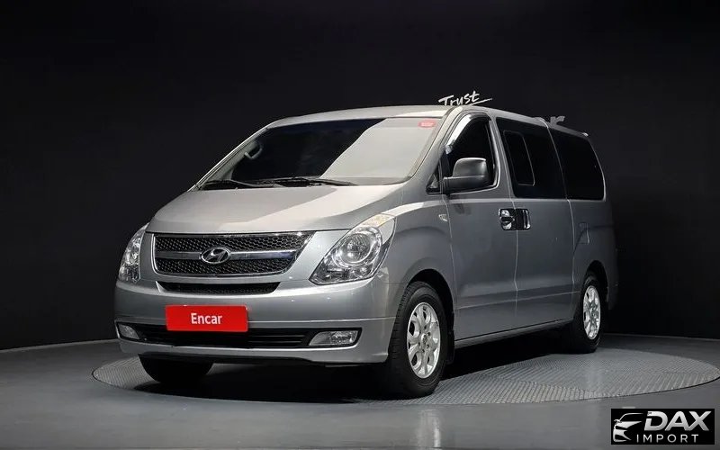 Hyundai Starex 11-Seater Wagon