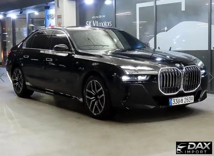 BMW 7-Series 740i sDrive M Sport