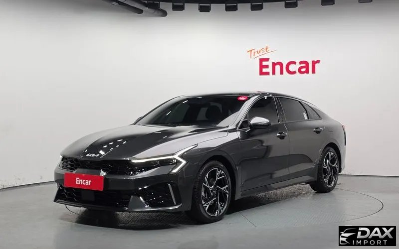 Kia K5 Signature