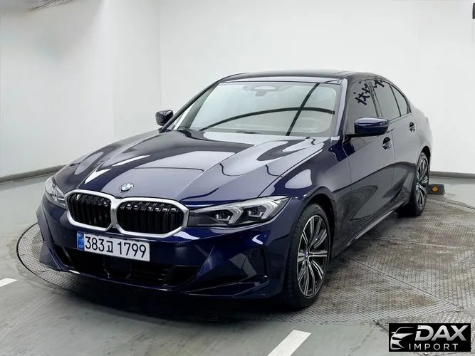 BMW 3-Series 320i Luxury