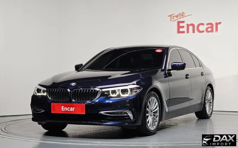 BMW 5-Series 520i Luxury
