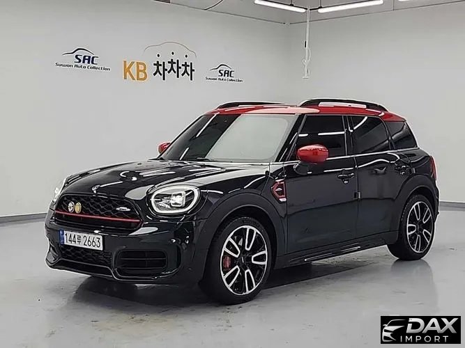 Mini Countryman JCW Launch Pack