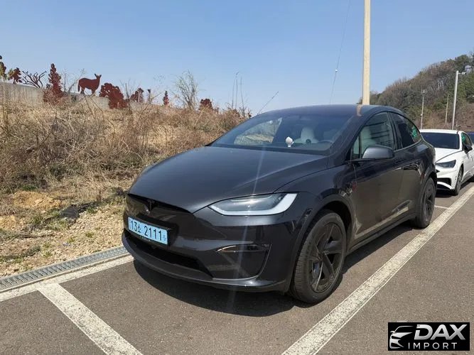 Tesla Model X AWD