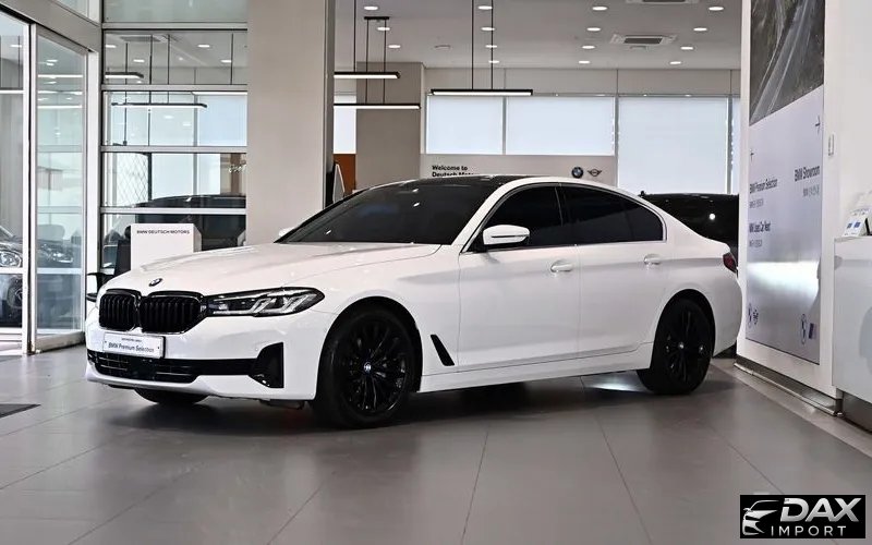 BMW 5-Series 520i Luxury