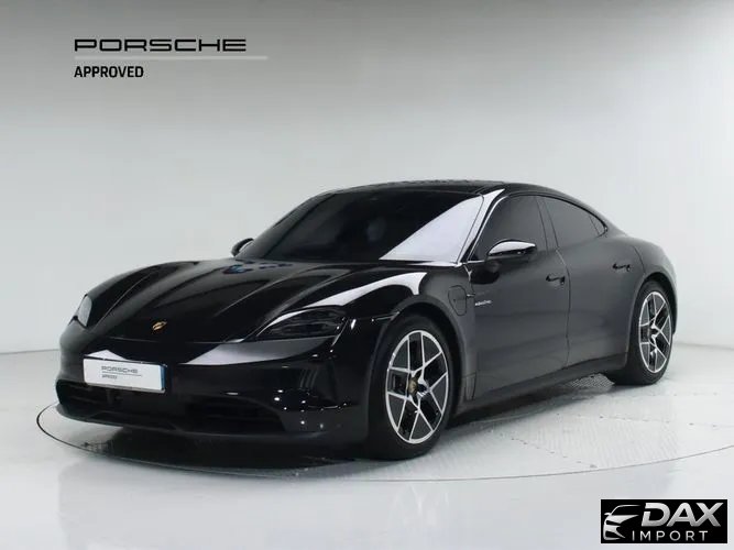 Porsche Taycan Base