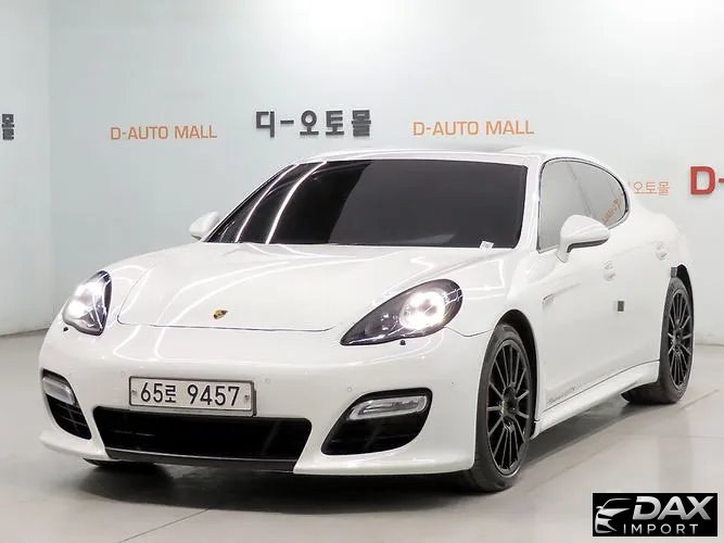 Porsche Panamera 4.8 GTS