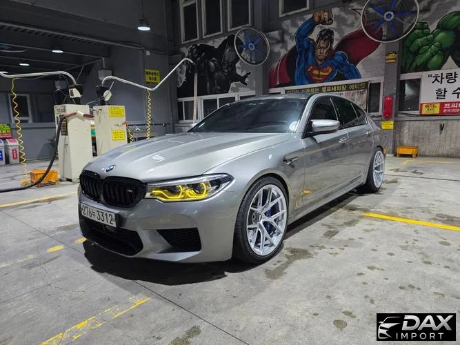 BMW M5 M5 Sedan