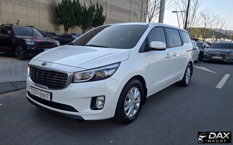 Kia Canival 11-seater Deluxe