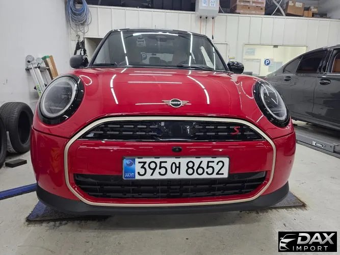 Mini Cooper 5 Door Favoured