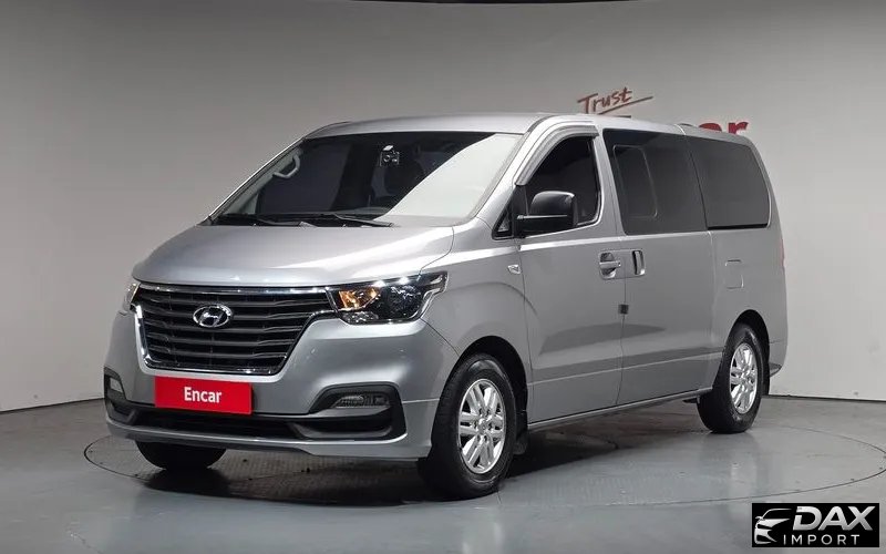Hyundai Starex Van 5-Seater