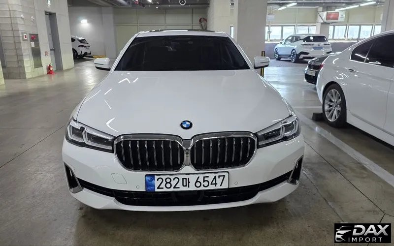 BMW 5-Series 523d xDrive Luxury