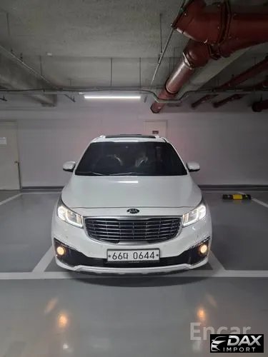 Kia Canival 9-seater Noblesse