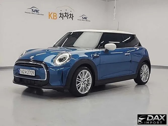 Mini Cooper Classic Plus Launch Pack