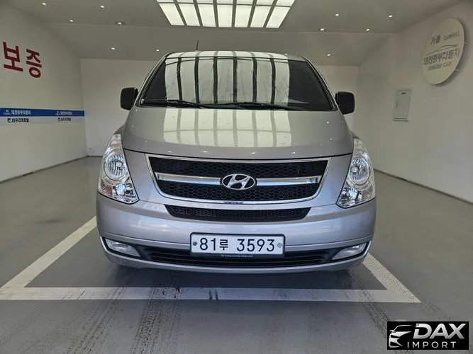 Hyundai Starex 3-Seater VAN