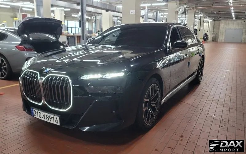 BMW 7-Series 740i sDrive M Sport