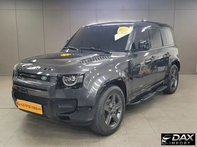 Land Rover Defender 110 P300 X-Dynamic SE