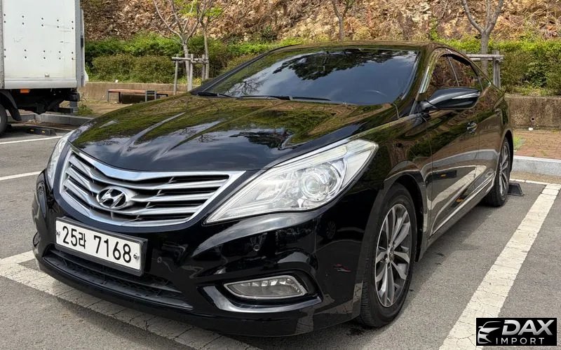 Hyundai Grandeur HG240 Luxury