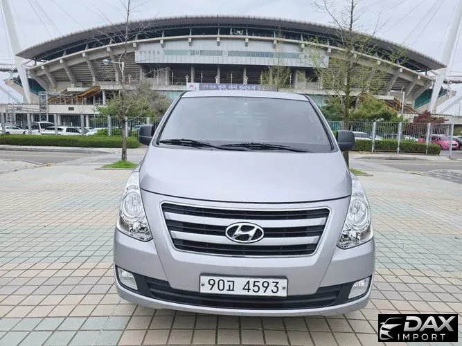Hyundai Starex 3-Seater VAN