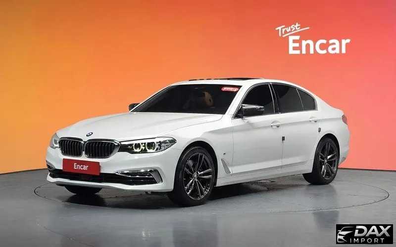 BMW 5-Series 520i Luxury