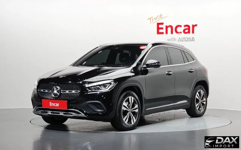 Mercedes-Benz GLA-Class GLA220