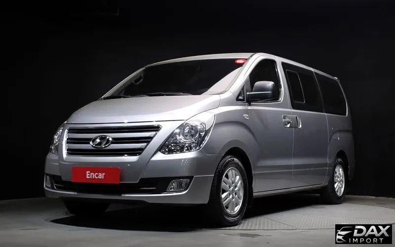 Hyundai Starex 12-Seater Wagon