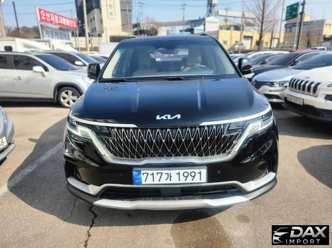 Kia Canival Gasoline 11-Seater Prestige