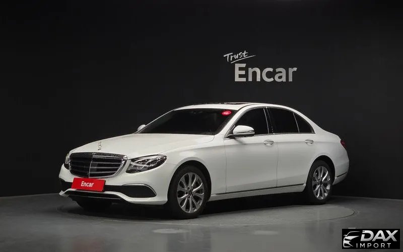 Mercedes-Benz E-Class E300 4MATIC Exclusive