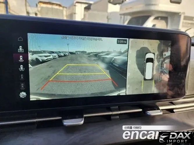 Kia Canival 9-Seater Prestige