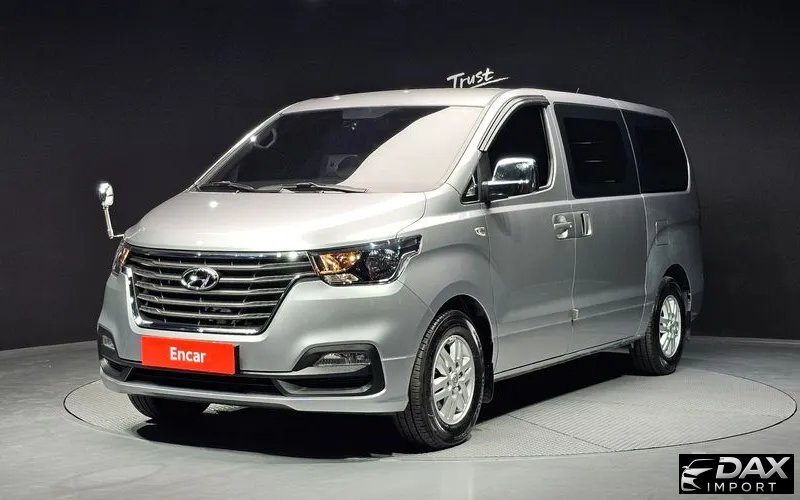 Hyundai Starex Van 3-Seater