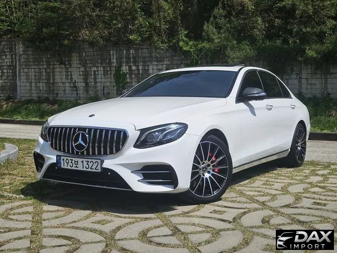 Mercedes-Benz E-Class E300 4MATIC Avnatgarde