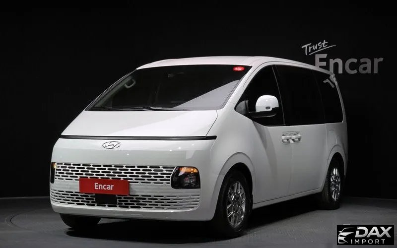 Hyundai Staria Tourer 9-Seater