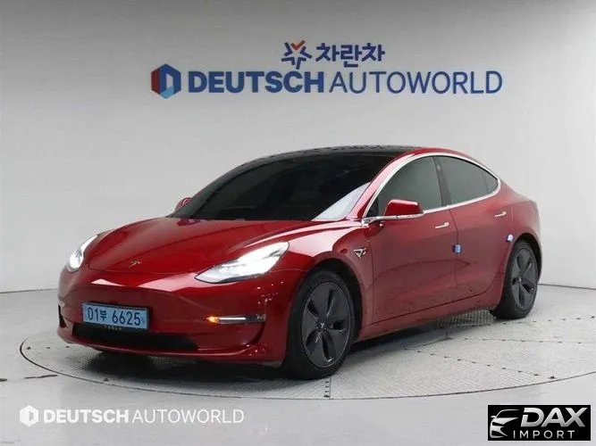 Tesla Model 3 Long Range AWD