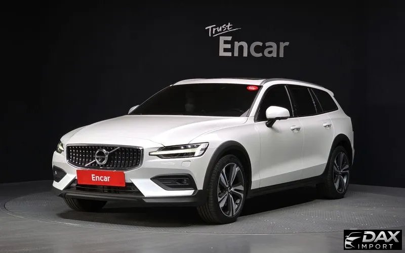 Volvo V60 T5 Pro AWD