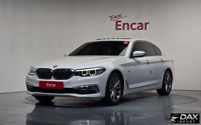 BMW 5-Series 520i Luxury