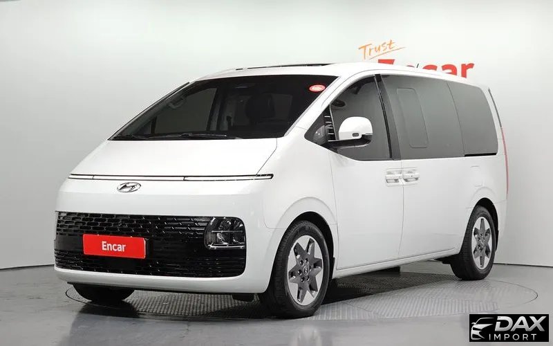 Hyundai Staria 4WD Tourer 9-Seater