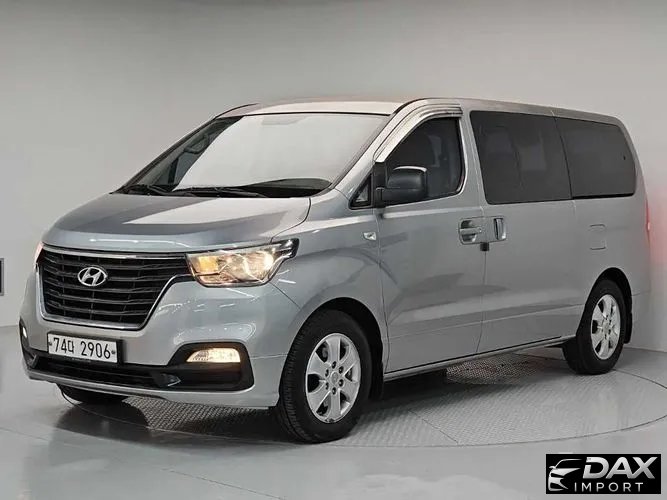 Hyundai Starex Wagon 11-Seater