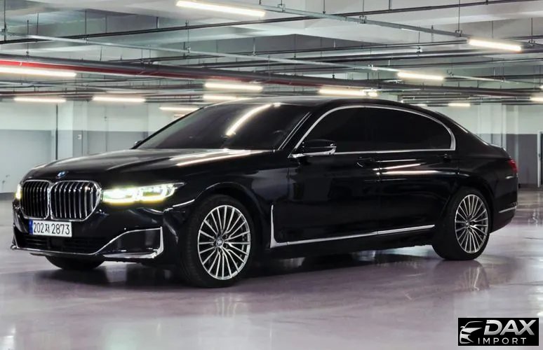 BMW 7-Series 740Li xDrive Design Pure Excellence