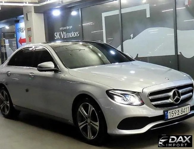 Mercedes-Benz E-Class E300 4MATIC Avnatgarde
