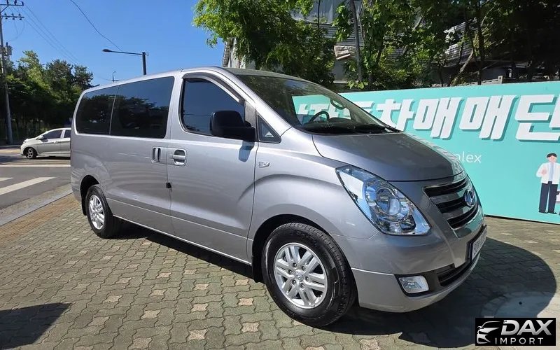 Hyundai Starex 3-Seater VAN