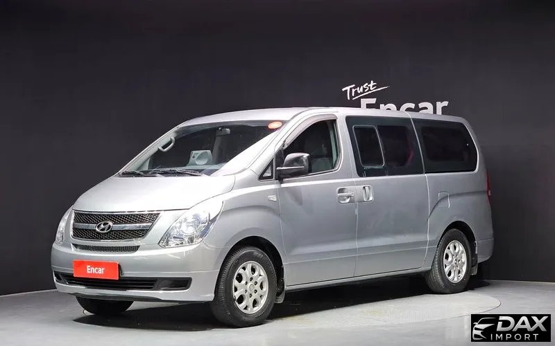Hyundai Starex 12-Seater Wagon