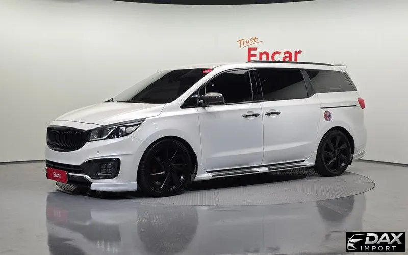 Kia Canival 9-seater Prestige