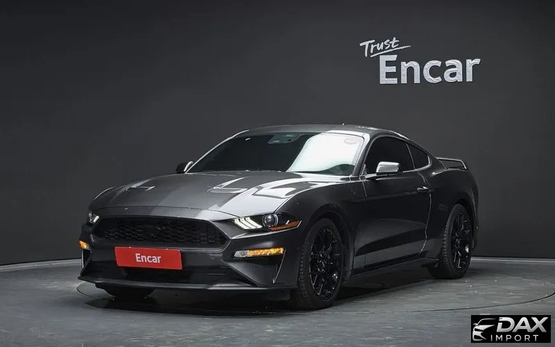 Ford Mustang Coupe