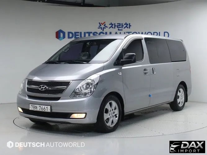 Hyundai Starex 12-Seater Wagon