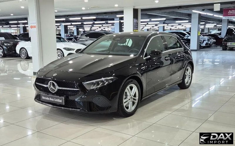 Mercedes-Benz A-Class A220 Hatchback